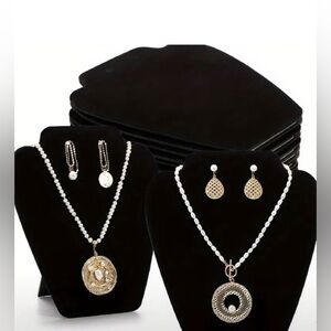 Velvet Necklace And Earrings Display Stand